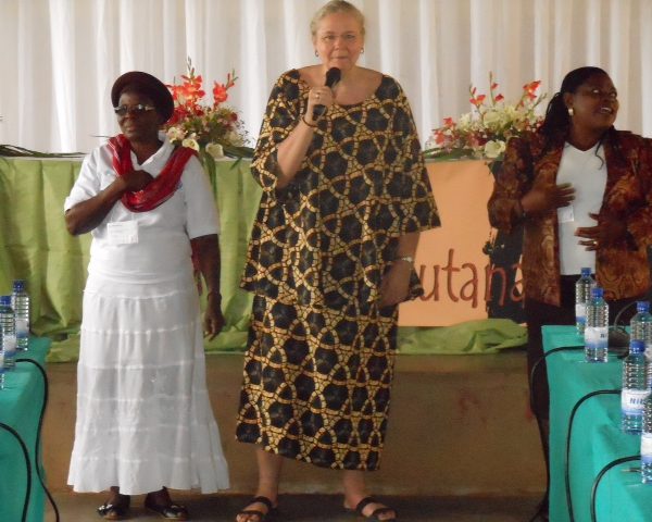 Rev. Janet Guyer (US SA with West Africans leading)